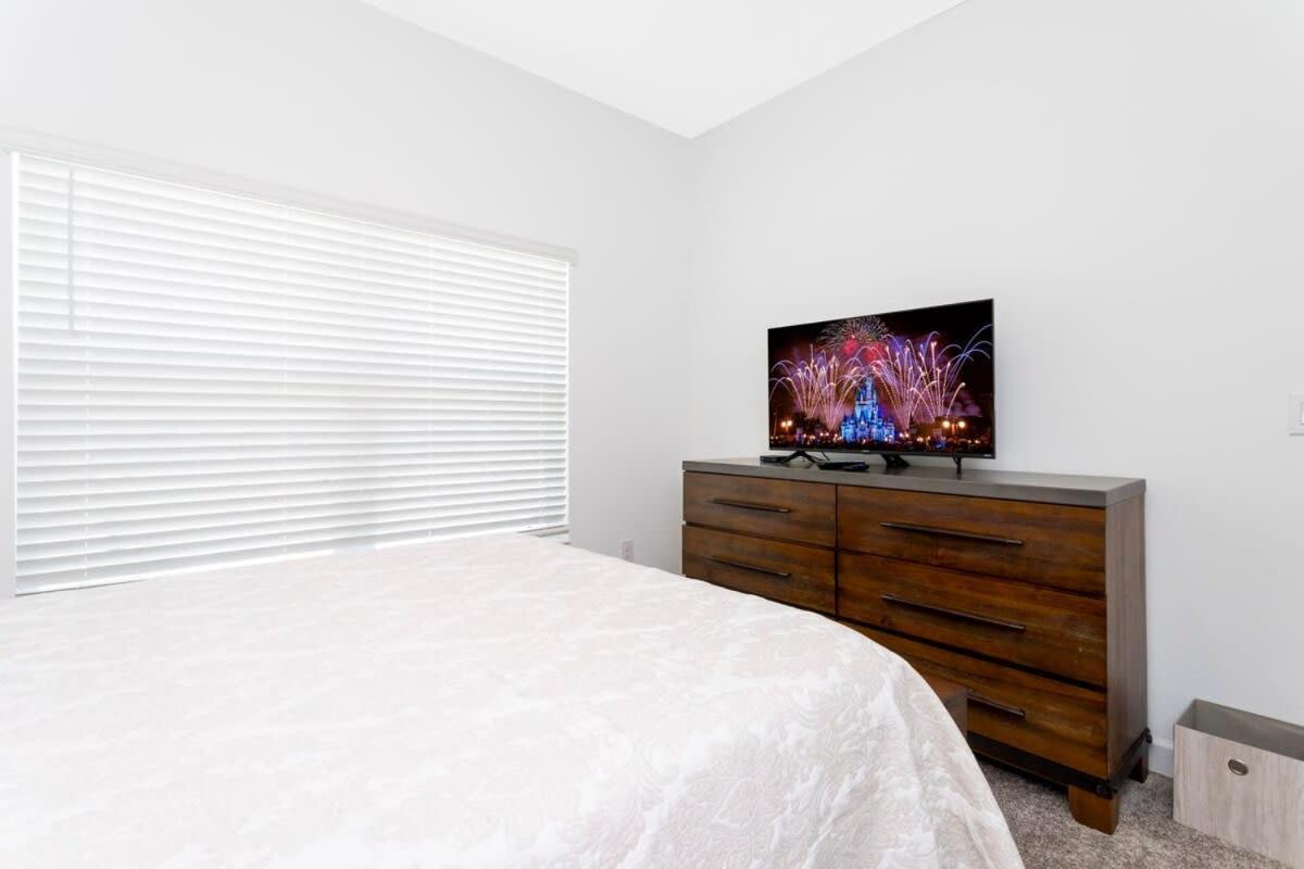 Gorgeous 5 Bd W/ Pool Close To Disney @ Champions Gate 948 Kissimmee Luaran gambar